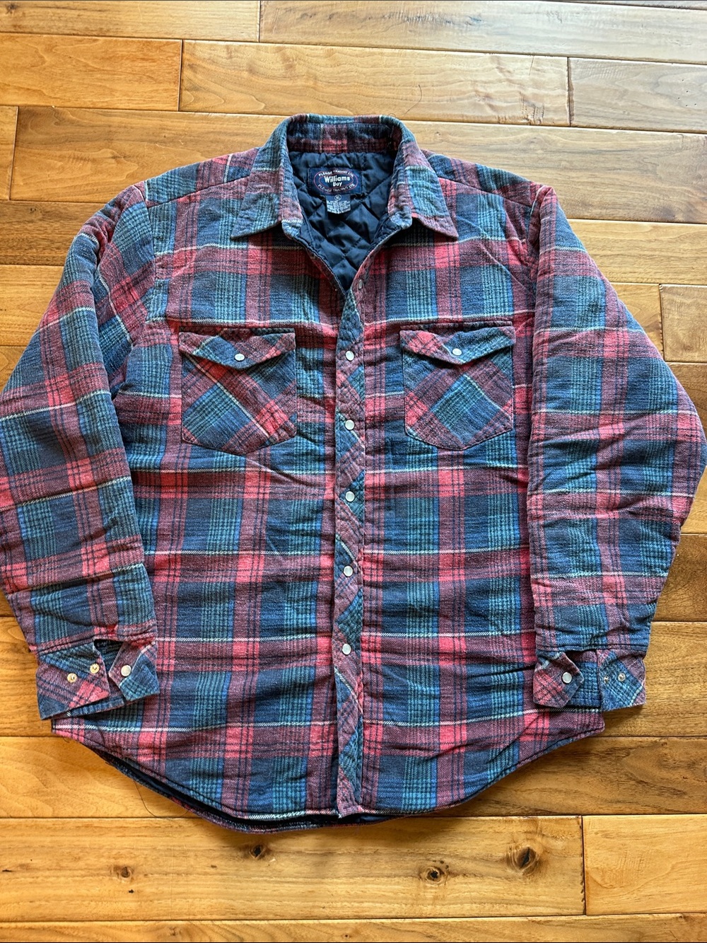 Vtg Williams Bay soft flannel quilted shirt jacket. Sz xl